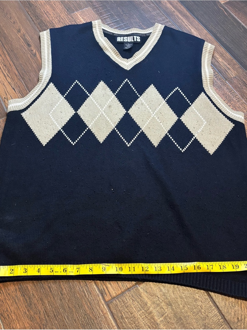 Men's Navy Argyle Knit Sweater Vest - Navy/Cream